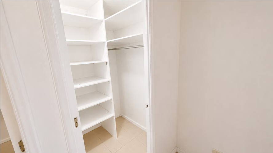 ARRIENDO DEPARTAMENTO BARRIO REPÚBLICA ESTACIONAMIENTO Y BOD
