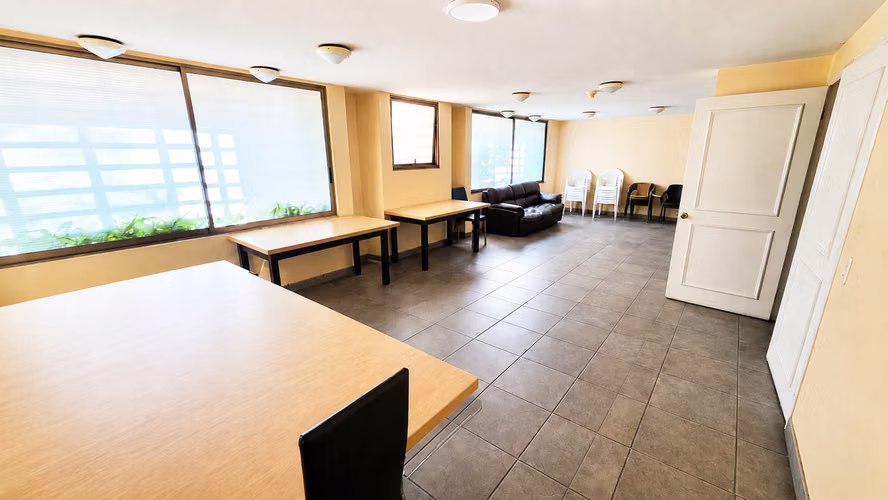 ARRIENDO DEPARTAMENTO BARRIO REPÚBLICA ESTACIONAMIENTO Y BOD