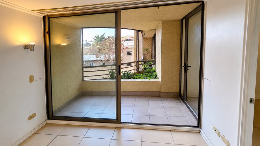 ARRIENDO DEPARTAMENTO BARRIO REPÚBLICA ESTACIONAMIENTO Y BOD