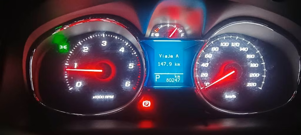 Chevrolet Captiva Diesel 2.0 Automática año 2014 Tope linea - Imagen 4