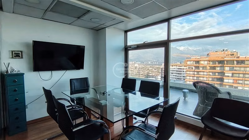 Oficina en arriendo en Las Condes