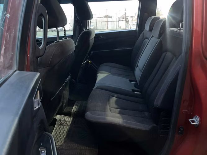 SSANGYONG GRAND MUSSO 2022