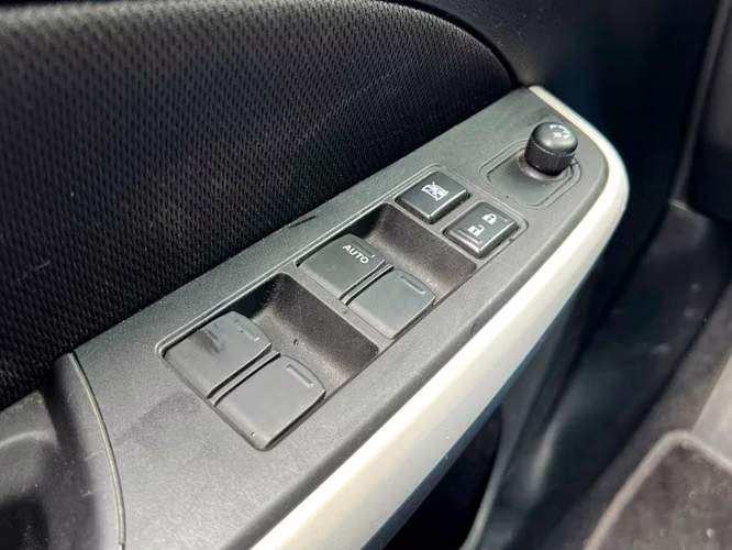 SUZUKI SWIFT 1.2 GLS - 2020 | 401 - Imagen 18