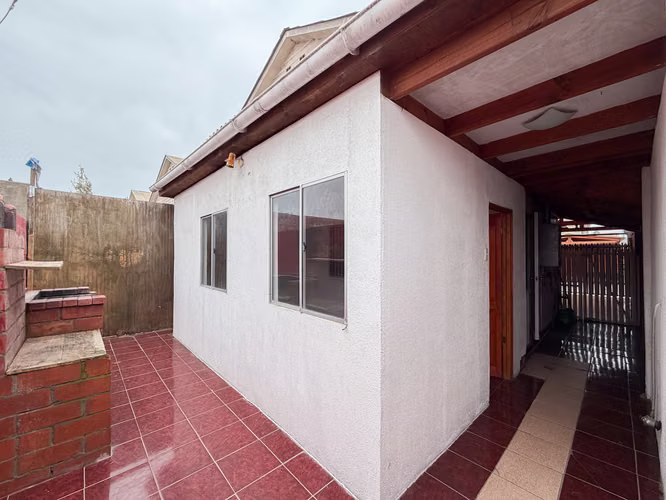 CASA EN VENTA EN ARCOS DE PINAMAR, LA SERENA.