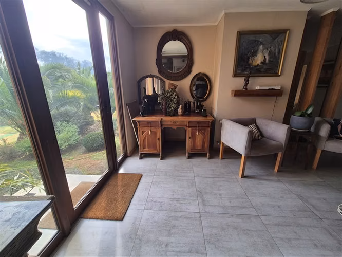 Casa en sitio tipo parcela en venta en Los Angeles