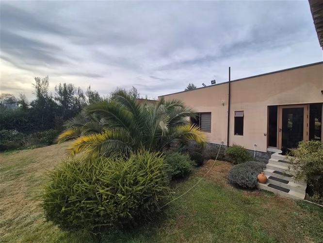 Casa en sitio tipo parcela en venta en Los Angeles
