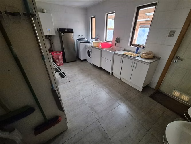 Casa en sitio tipo parcela en venta en Los Angeles