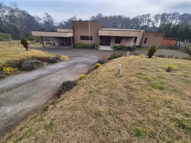 Casa en sitio tipo parcela en venta en Los Angeles