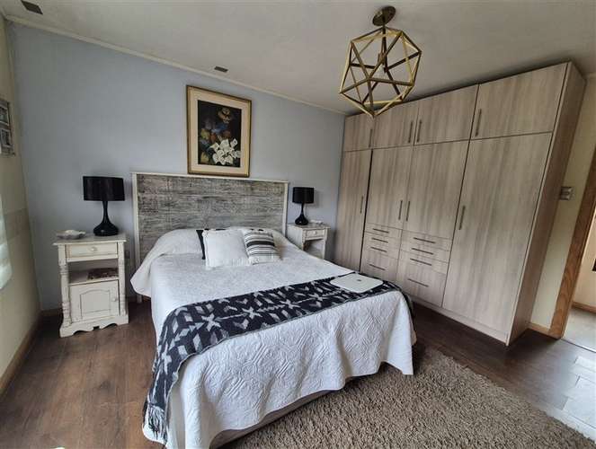 Casa en sitio tipo parcela en venta en Los Angeles - Imagen 48