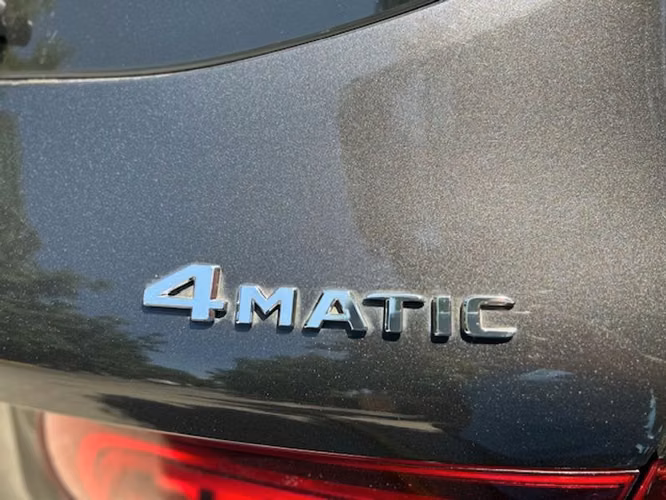 MERCEDES BENZ GLC  | 2856
