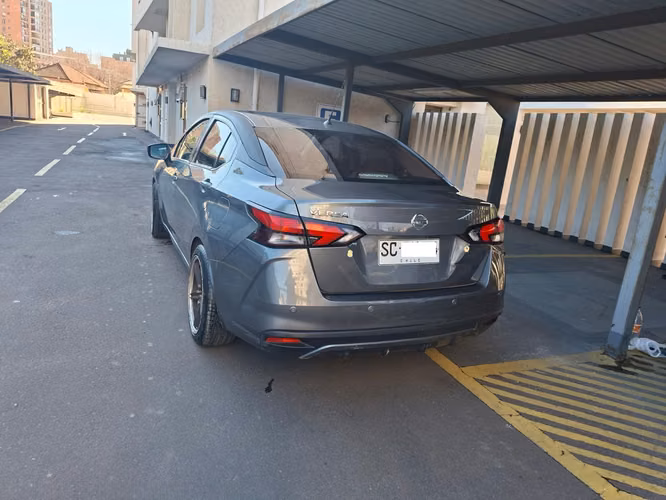 ¡NISSAN VERSA MT 2022 – EXCELENTE OPORTUNIDAD EN VIÑA DEL MAR!