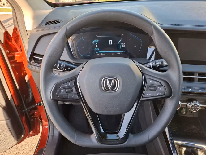 CHANGAN CS15 2025