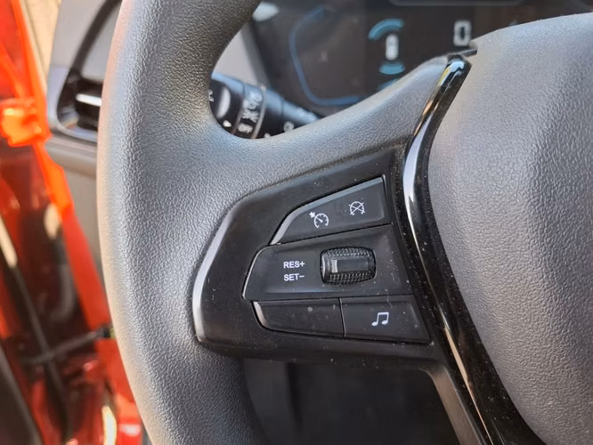 CHANGAN CS15 2025