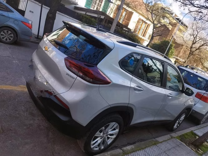 Chevrolet Tracker 1.2 Turbo LTZ  km – Excelente estado