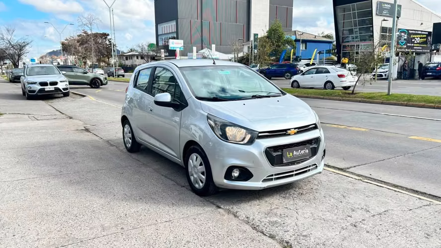 Chevrolet Spark GT E5 1.2 MT (2020)
