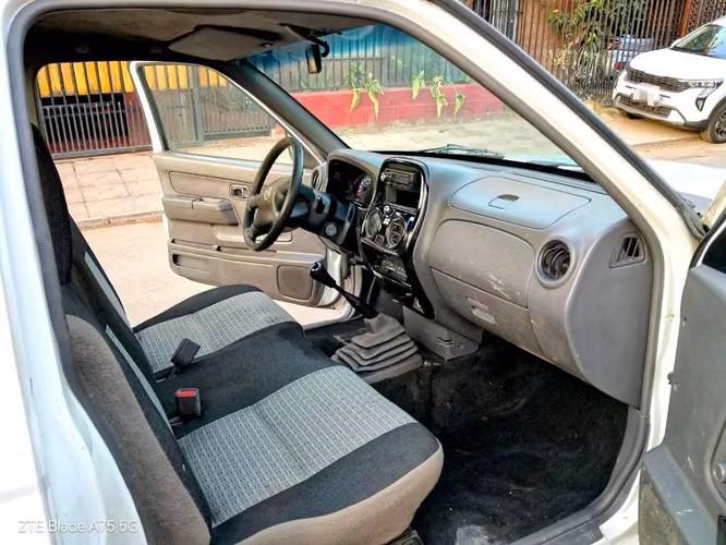 Nissan terrano 2014 - Imagen 3