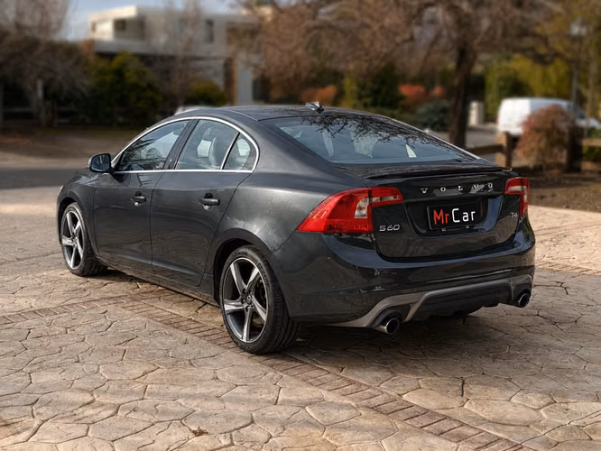 VOLVO S60 T4 R-DESIGN - 2015 | 2939