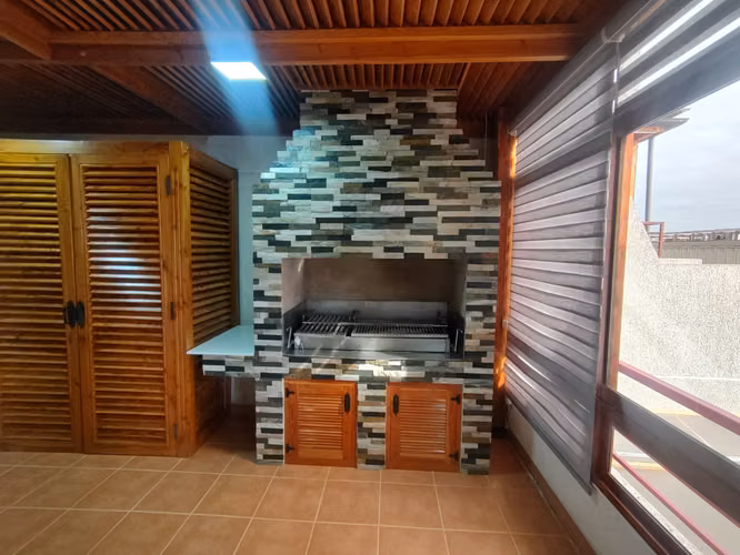 Arriendo Anual Departamento 4 habitaciones, 3 baños, (156 m2) Condominio Terrazas