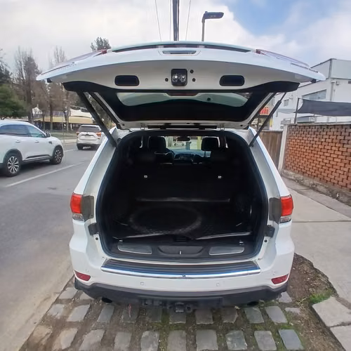 Jeep grand cherokee 2020 diesel 4x4