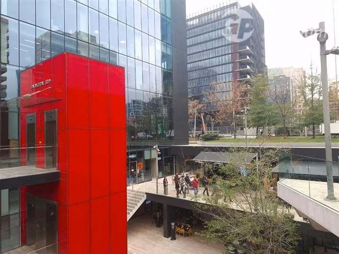 LOCAL COMERCIAL EN ARRIENDO EDIFICIO BRITANIA