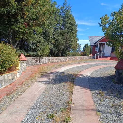 ¡CASA EN PUERTO MONTT CON VISTA AL MAR Y GRAN TERRENO!