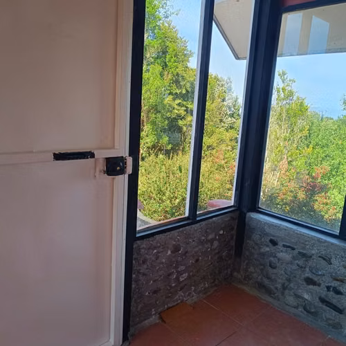 ¡CASA EN PUERTO MONTT CON VISTA AL MAR Y GRAN TERRENO!