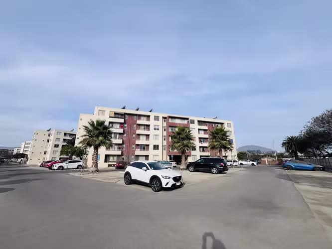 OPORTUNIDAD DE INVERSIÓN Y VIVIENDA EN LA SERENA