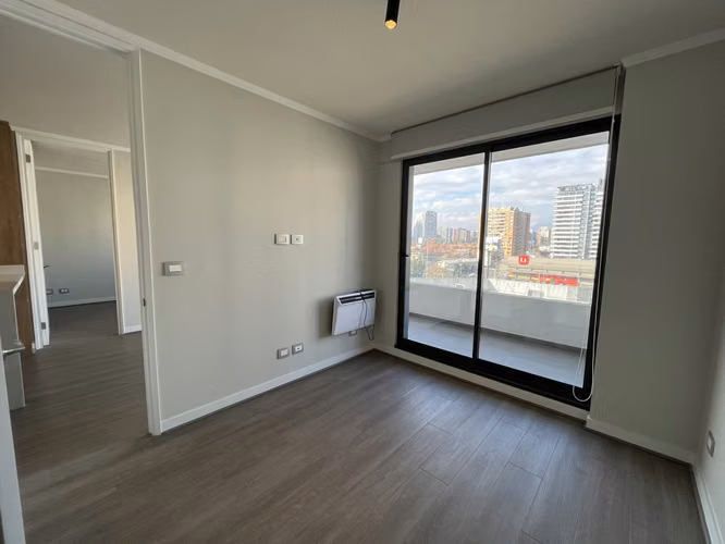 MODERNO DEPARTAMENTO 2D CON AMPLIA TERRAZA A PASOS DEL METRO IRARRÁZAVAL