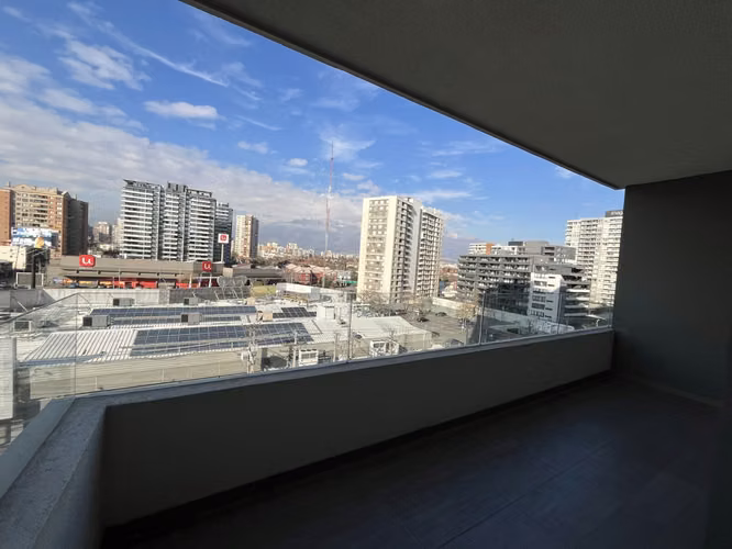 MODERNO DEPARTAMENTO 2D CON AMPLIA TERRAZA A PASOS DEL METRO IRARRÁZAVAL