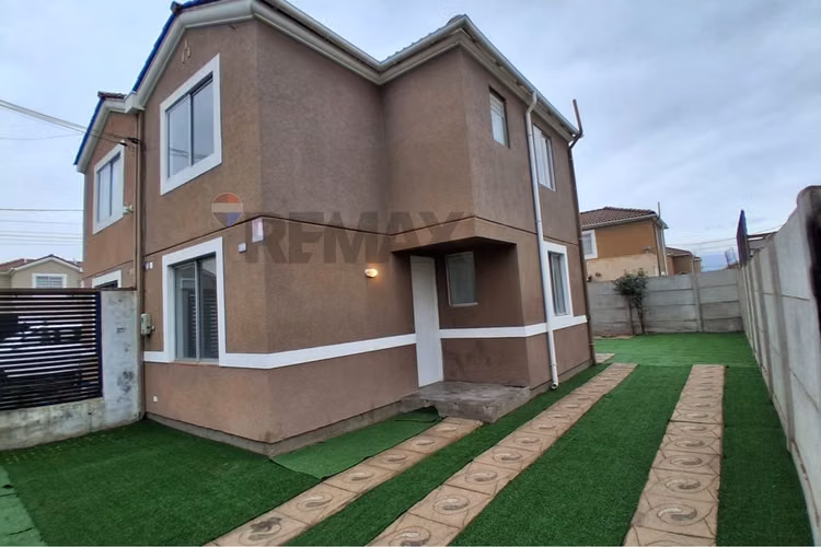 Casa de 3 dormitorios en buin - Imagen 2