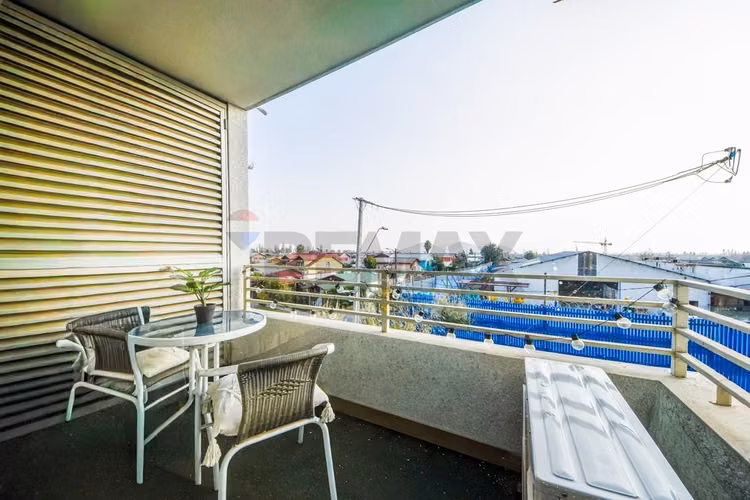 Arriendo seminuevo 2d + 2b + 1e y 1bd