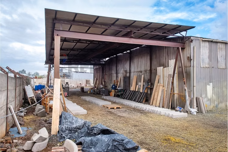 Complejo industrial operativo en lampa