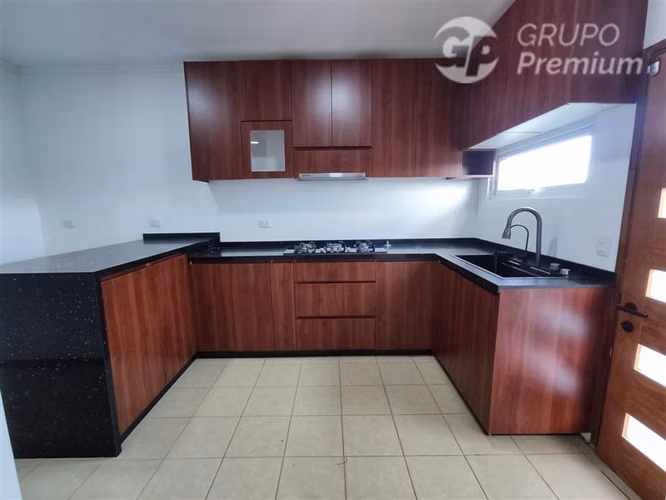 CASA EN ARRIENDO BRISAS DE LABRANZA 2D - 1B