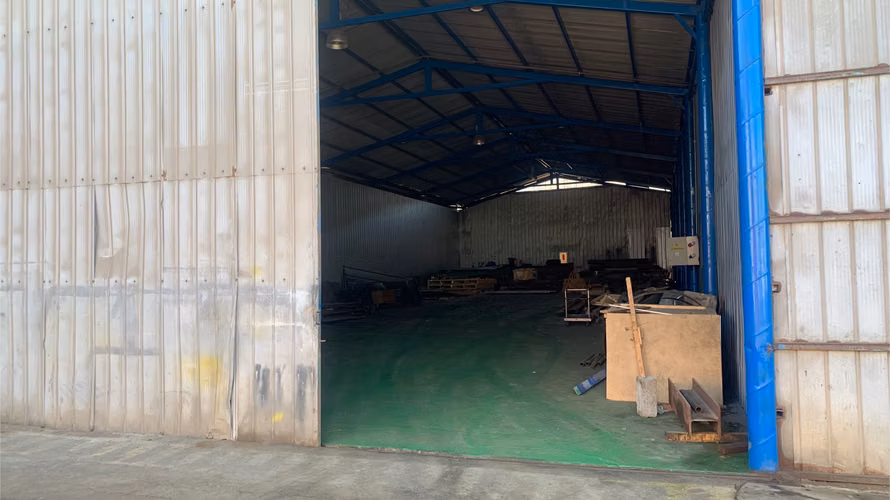 PB ARRIENDA GALPON PLANTA LIBRE 380 VOLT