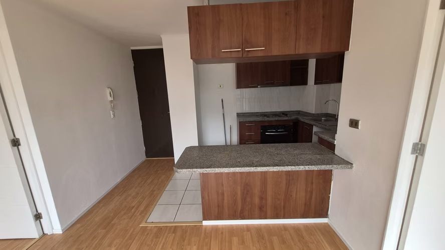 DEPARTAMENTO MARIPOSA EN METRO VICENTE VALDES - Imagen 4