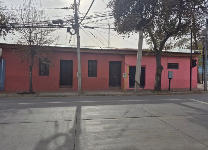 ESPECTACULAR CASA COMERCIAL AV CHACABUCO CON INDEPENDENCIA