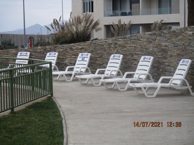 ARRIENDO DEPARTAMENTO FRENTE AL MAR 1D 1B EN SERENA