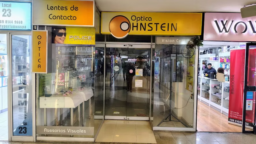 ARRIENDO LOCAL COMERCIAL EN GALERIA SANTIAGO CENTRO - Imagen 13