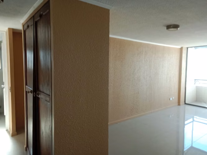 Arriendo Departamento Amplio, 3 dormitorios, 2 baños. Santiago Centro