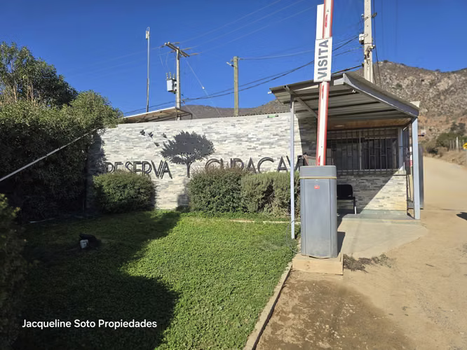 VENDO PARCELA  1/2 HA EN CURACAVI CON CASA, PISCINA Y CANCHA - Imagen 3