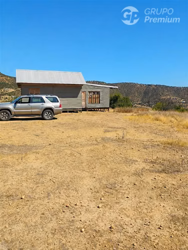 Casa en venta de 3 dorm. en Curacaví