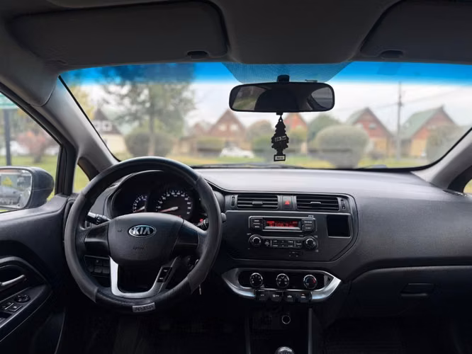 KIA RIO 5 - Imagen 5