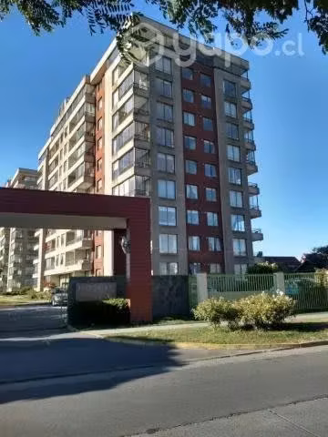 Dpto ultimo piso/2 estacionamientos - Penthouse Avda. Las Rozas, H. Familiares