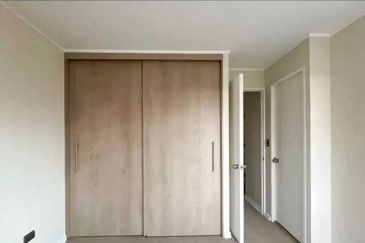 Moderna Casa con Excelente Conectividad (178584)