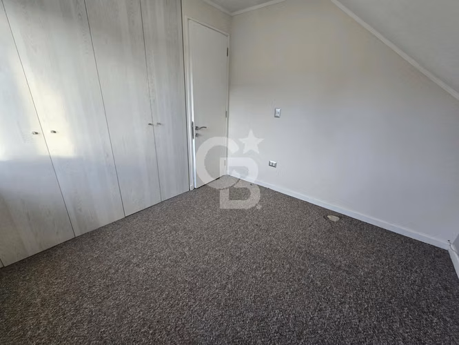 Moderna casa en Valle Volcanes, 3 hab en Condominio