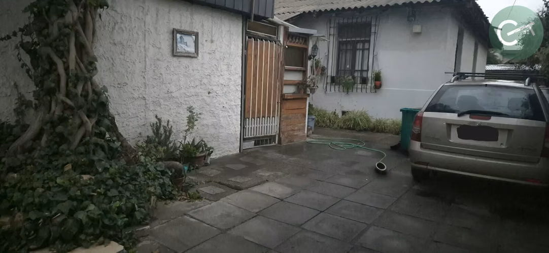CASA CON LOCAL COMERCIAL Y POTENCIAL DE INVERSIÓN EN SAN BERNARDO | 4.896,59 UF