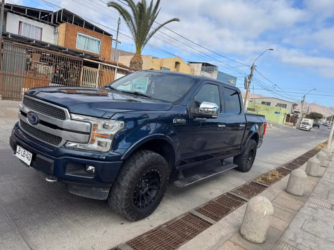 FORD F150 PLATIUM FULL 4X4 AUTOMATICA 2019 - Imagen 10