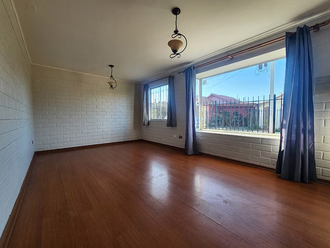 Arriendo de casa año corrido 3D 2B, Sector “El Milagro”, La Serena.