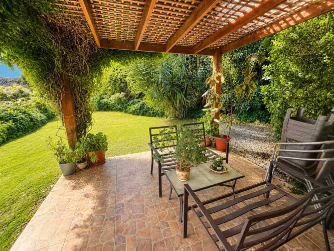 Amplia Casa Familiar con Jardín Privado (178586)