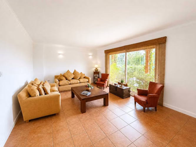 Amplia Casa Familiar con Jardín Privado (178586)